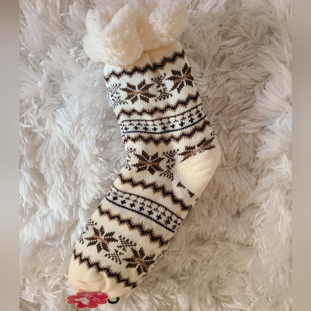 TRÏBE WINTER Thermal Fleece Lined Christmas Socks Size 9 NWT